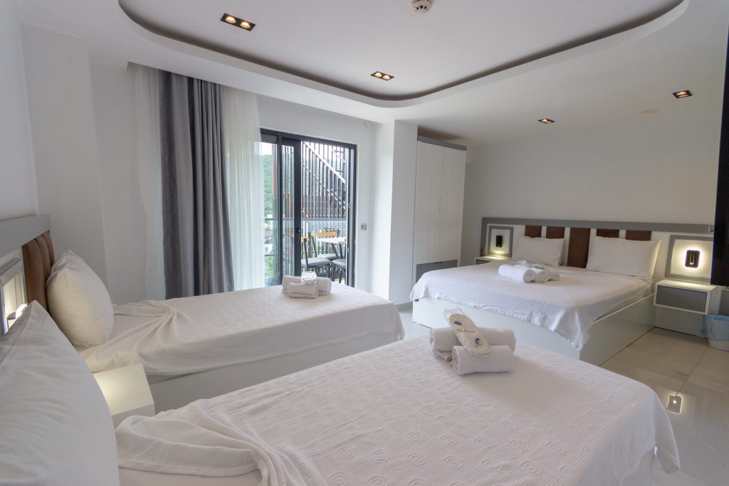 Family ( Aile Odası )